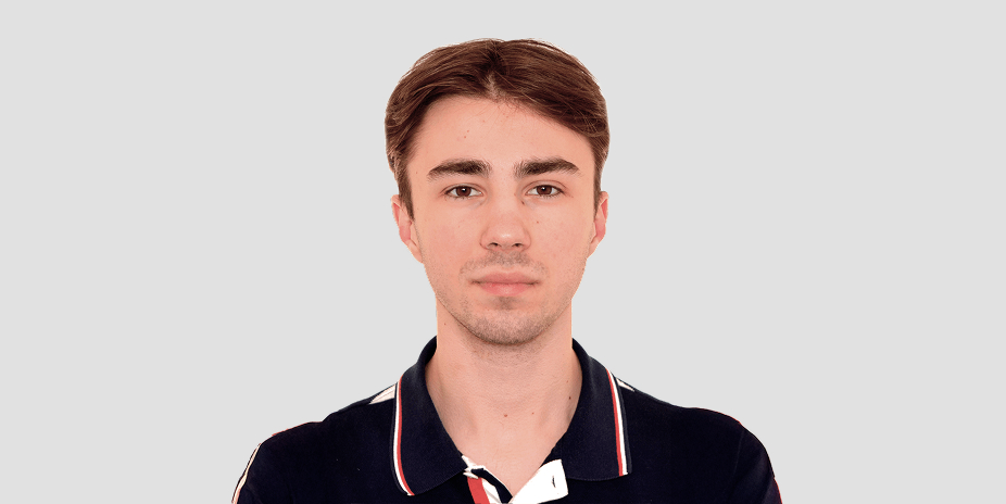 Георгий Апарин